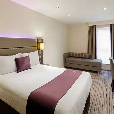 Premier Inn London Romford Dış mekan fotoğraf