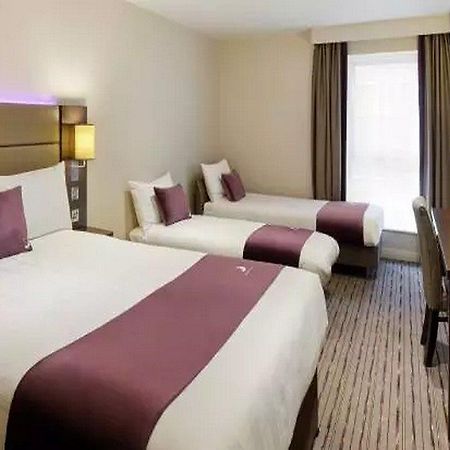 Premier Inn London Romford Dış mekan fotoğraf